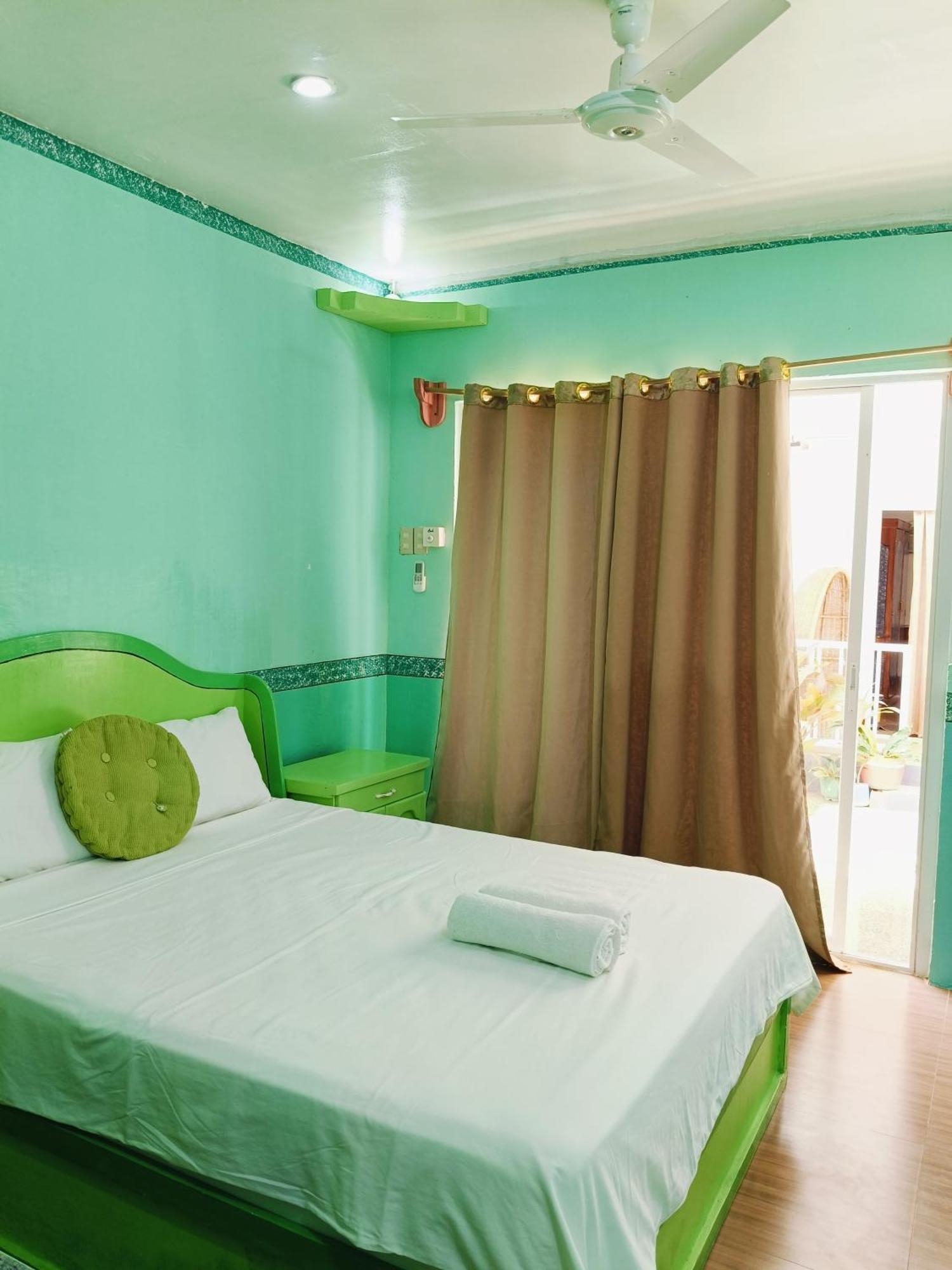 Chibel Summer Riverside Hotel Ель-Нідо Екстер'єр фото