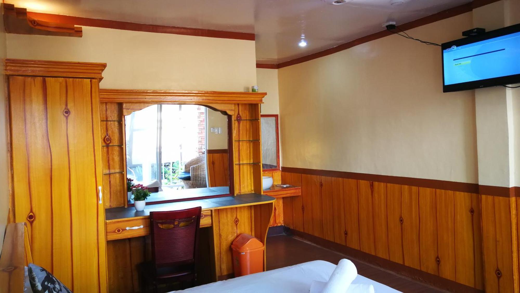 Chibel Summer Riverside Hotel Ель-Нідо Екстер'єр фото